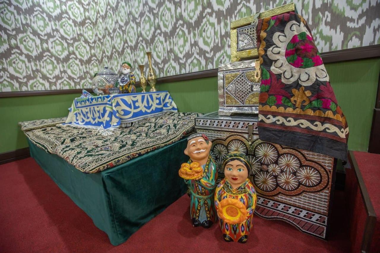 ホテル The Shahar タシュケント エクステリア 写真